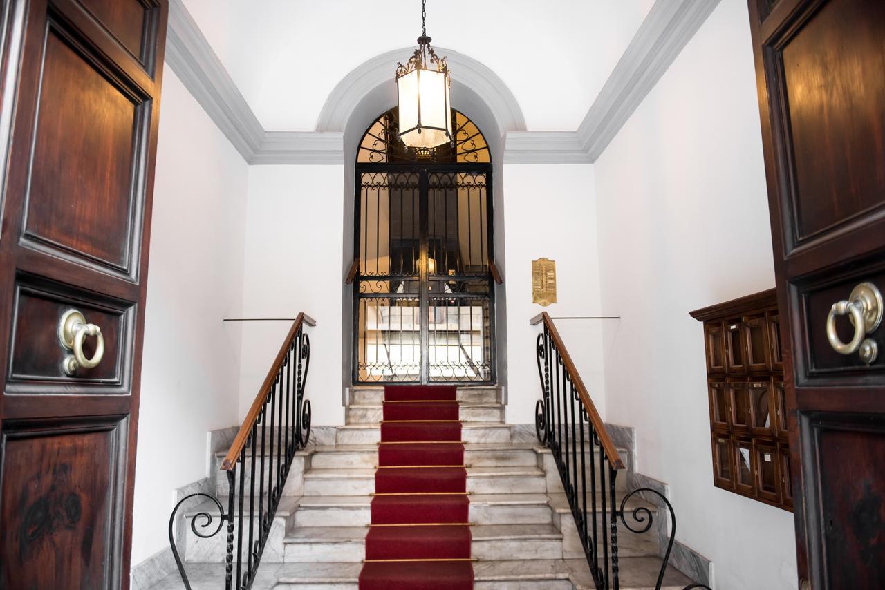 Апартаменти Pantheon Luxury House Рим Екстер'єр фото
